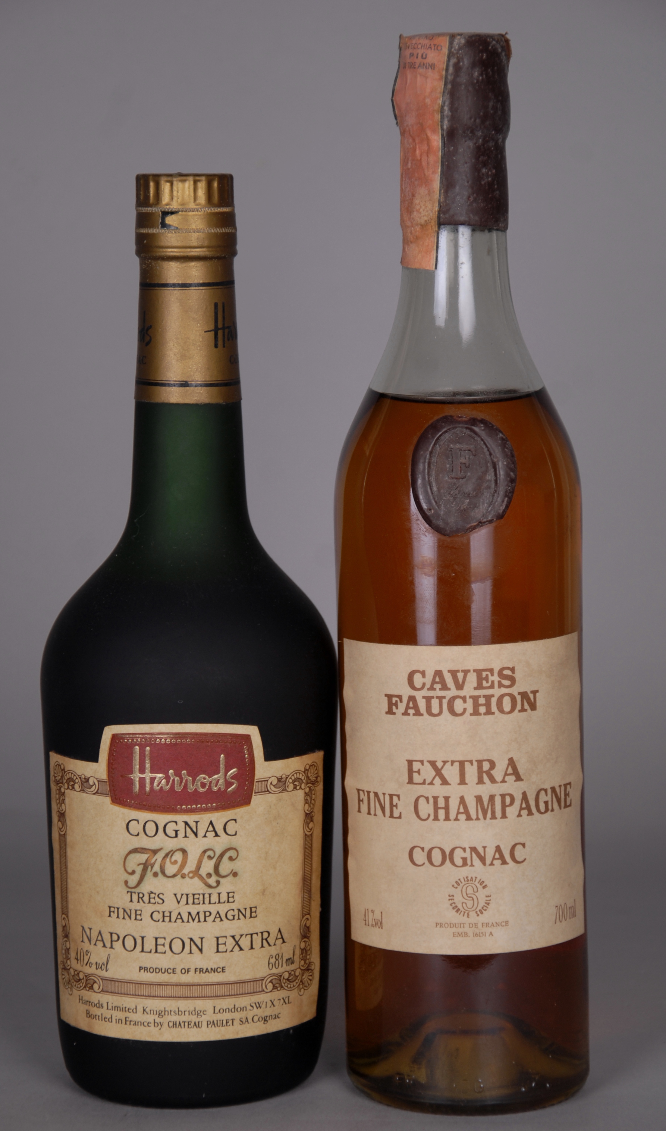 Coppia di Cognac dei famosi Magazzini HARRODS, Londra e FAUCHON, Parigi: - Cognac HARRODS F.O.L.