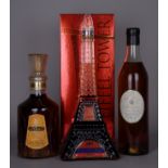 Tre Cognac X.O.: - Cognac ANSAC - 'Grande Reserve'. Caraffa filigranata e sigillata. Fascetta
