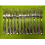 SET OF TWELVE DESSERT FORKS 18.