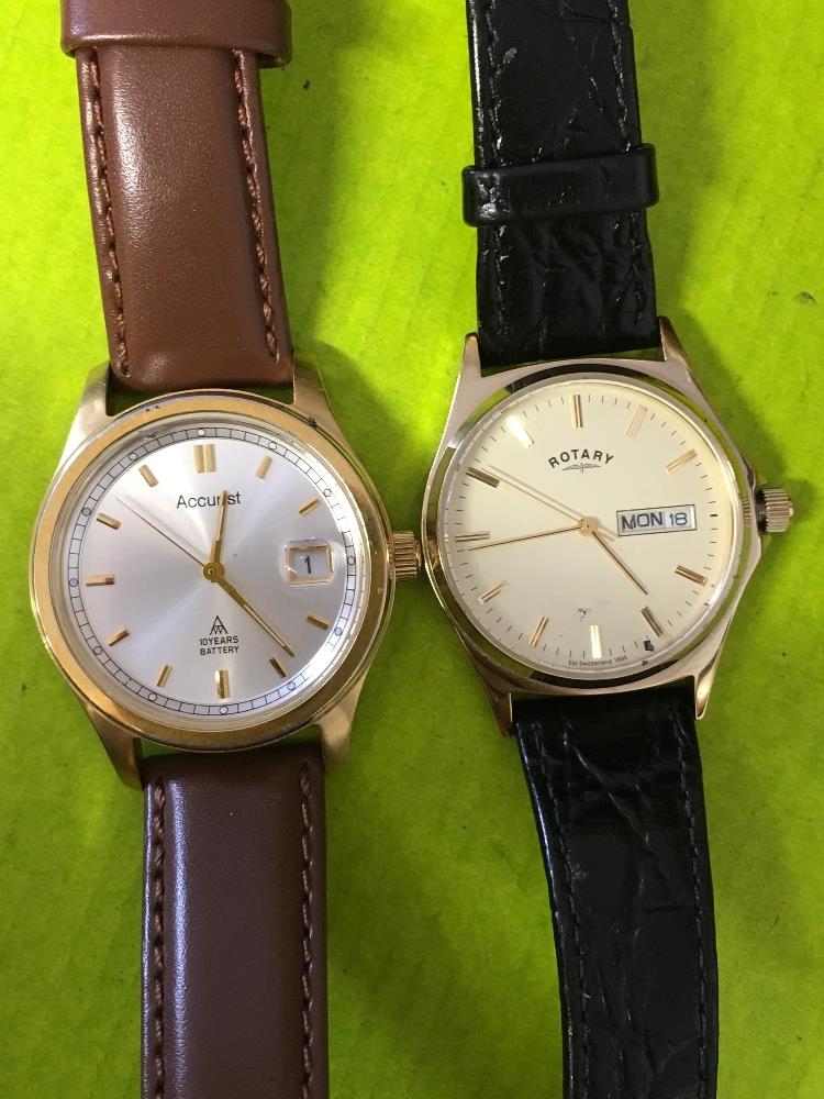 GENTS ROTARY DAY DATE WRIST WATCH ON LEATHER STRAP AND ACCURIST WATCH - Image 4 of 4