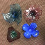 FOUR 20TH CENTURY BOHEMIAN/ITALIAN COLOURED GLASS FREE FORM DISHES