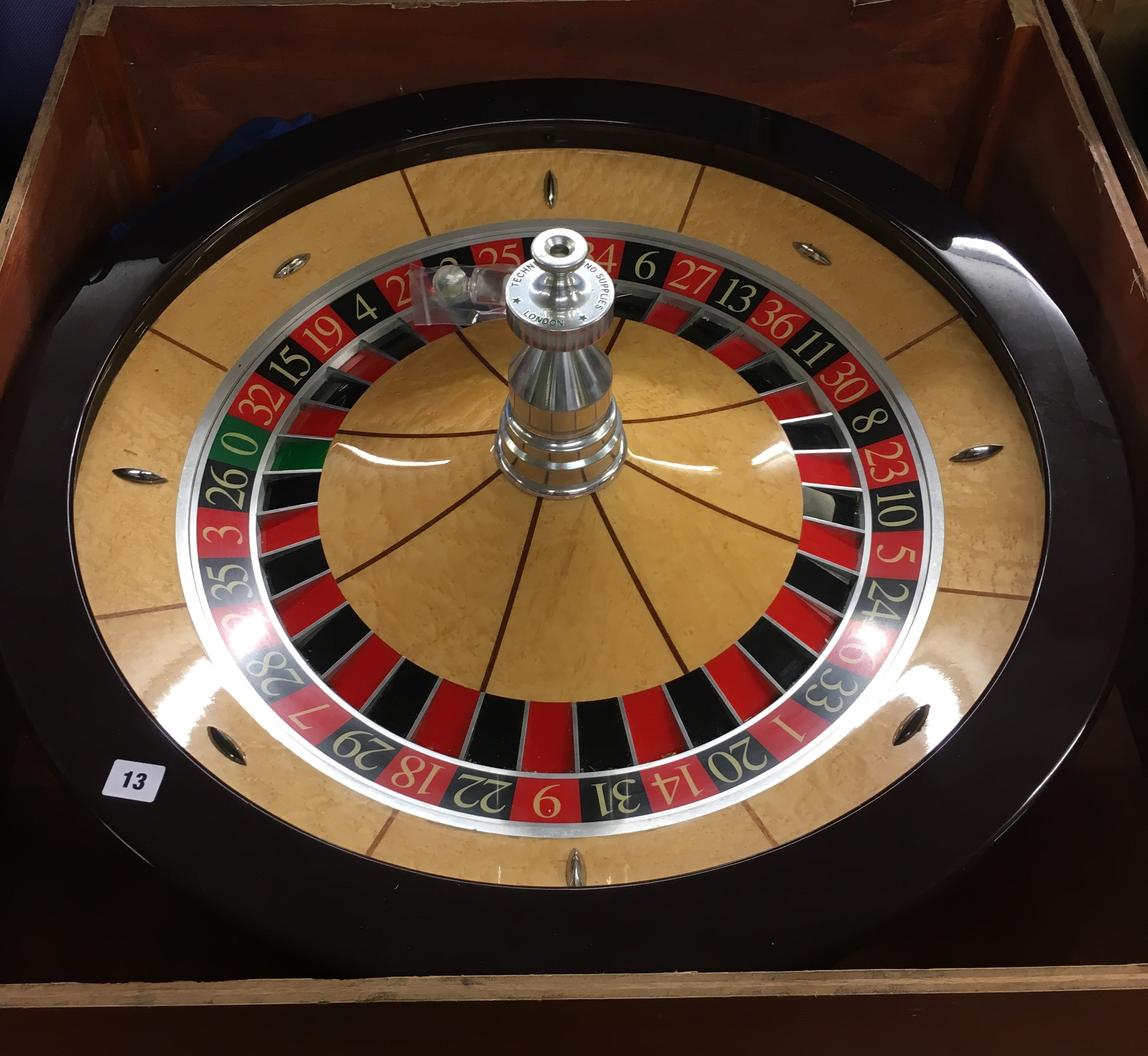 PROFESSIONAL CASINO QUALITY ROULETTE WHEEL BY TECHNICAL CASINO SUPPLIES OF LONDON WITH COVER