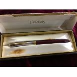 CASED SHEAFFER'S VINTAGE FOUNTAIN PEN