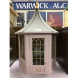 SCALE MODEL OF A PINK WASHED PAINTED HEXAGONAL SUMMER HOUSE WITH INTERIOR FURNISHINGS HEIGHT-46CM