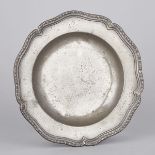 English Pewter Wavy Edge Gadrooned Rim Soup Bowl, Robert Patience, London, mid 18th century, diamete