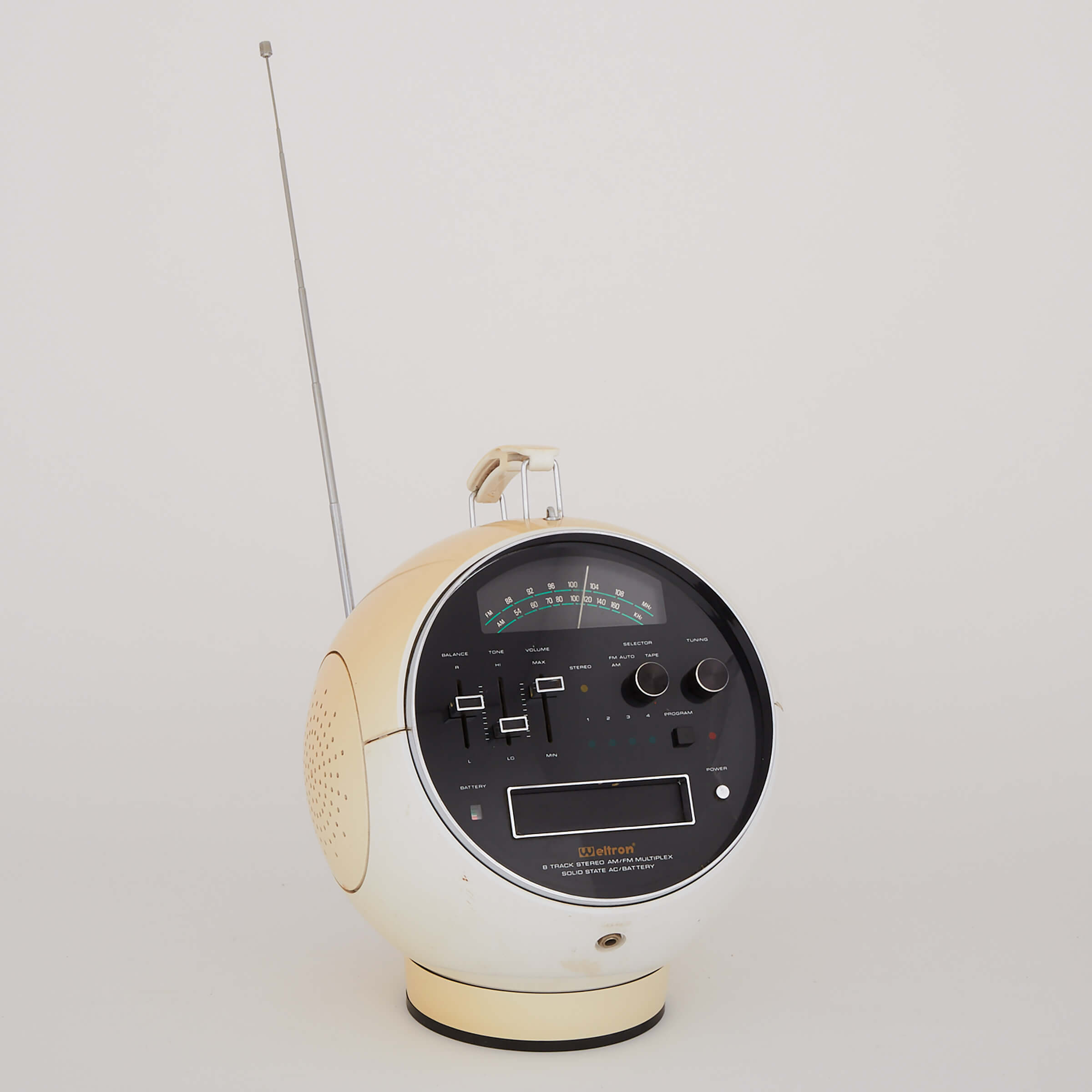 Weltron Prinz Sound SM8 ‘Space Ball’ AM/FM Radio and 8-Track Cassette Player, c.1970, height 12 in —