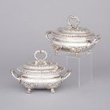 Pair of George III Silver Covered Sauce Tureens, Benjamin Smith II, London, 1818