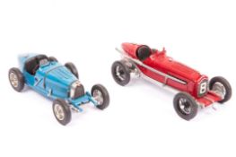 2 Wills Finecast Auto-Kits 1:24 scale factory produced cars. A 1927 Bugatti Type 35B in French