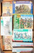 A good quantity of HO/OO 1:72 scale WW2/Napoleonic military figures boxed sets. 31 Airfix