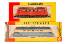 2 Fleischmann HO locomotives. A DB class V200 Bo-Bo diesel, 221 010-0 in dark blue and cream livery.