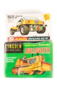 2 Large scale 1960s/70s plastic and tinplate toys. A 1960s Lincoln International Heavy Duty-