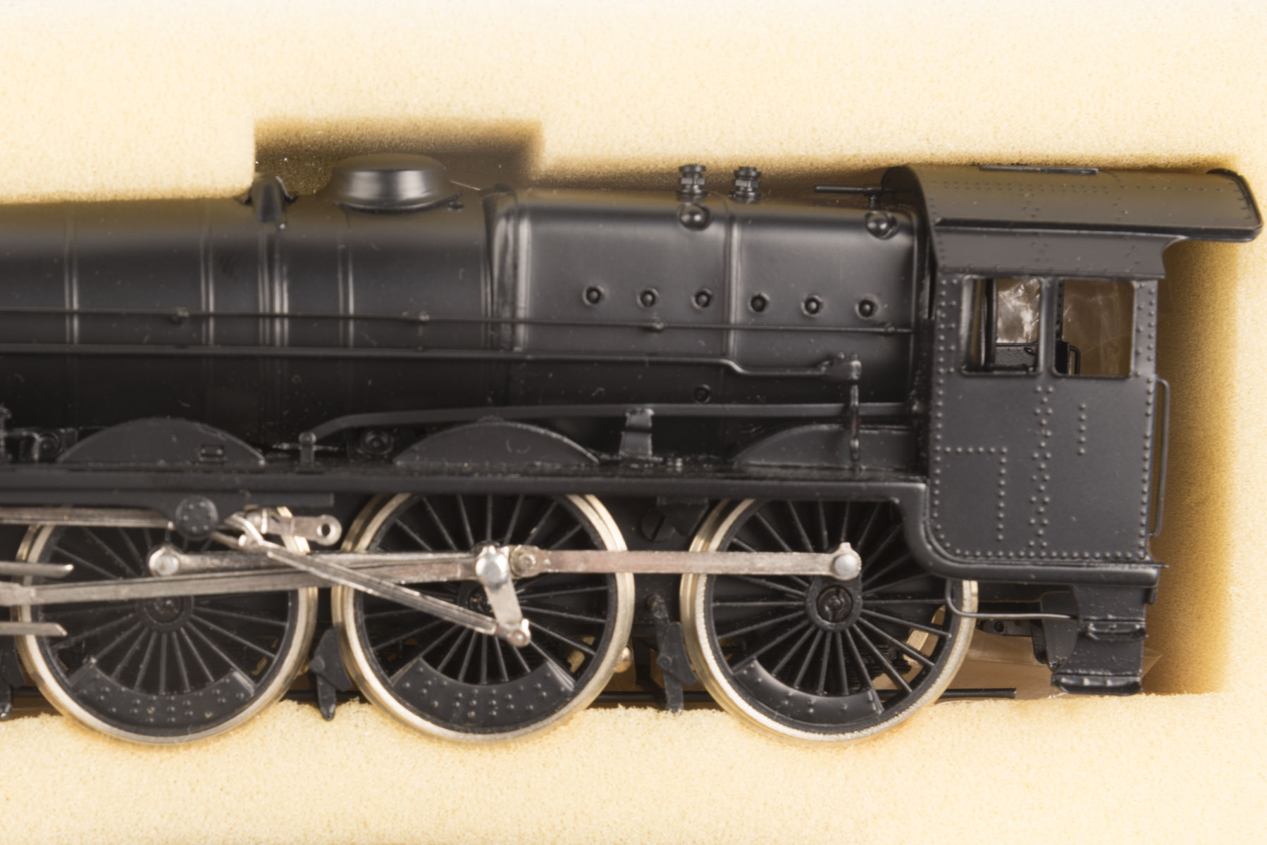 A Britrail brass OO LMS/BR Jubilee Class 5XP 4-6-0 tender locomotive. Factory painted example 36/ - Image 2 of 2