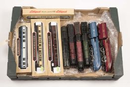 A small quantity of OO gauge model railway by Hornby and Lilliput etc. 6 locomotives. A fine kit