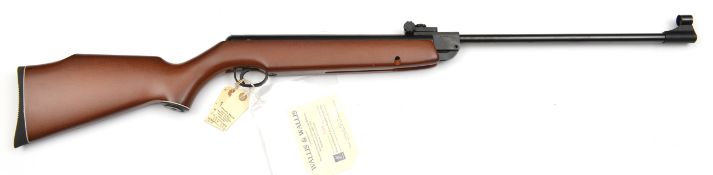 A .22” Webley Vulcan break action air rifle, number 817770, the beech stock having rubber heel to