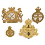 3 Far East cap badges: Penang & Province Wellesley Vols and one collar, Malaya Regt and Hong Kong