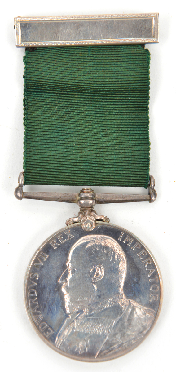 Volunteer Force LS medal, Ed VII issue (5222 Bmbr A. Briggs 1/Sussex R.G.A.V), GVF. Enclosed note