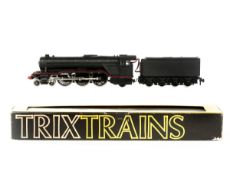 A rare Trix locomotive. Limited Edition class A3 4-6-2 tender locomotive, Flying Scotsman (1183). In