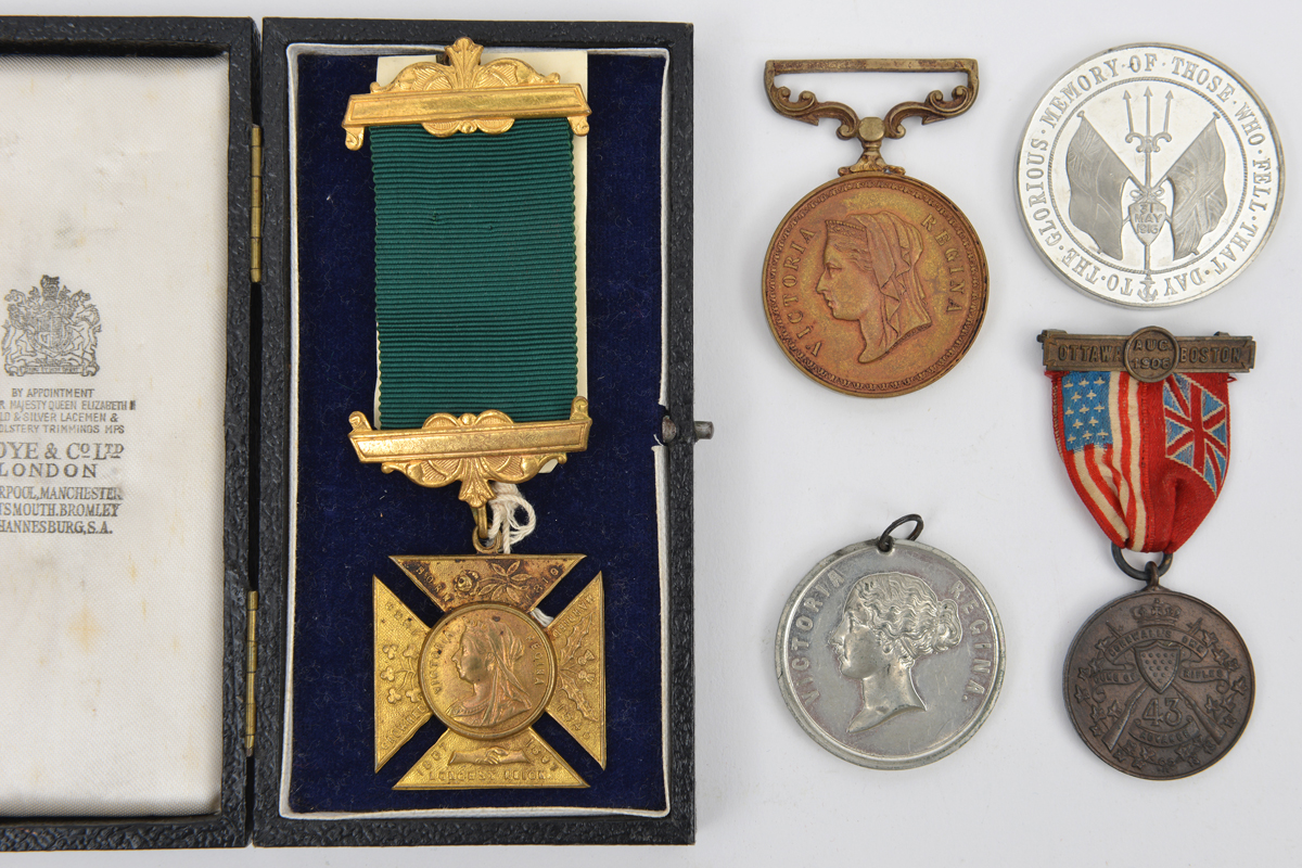 Vic AE shooting medal, obv Egypt 1882 style bust, rev kneeling rifleman and “In Defence” (un-named)