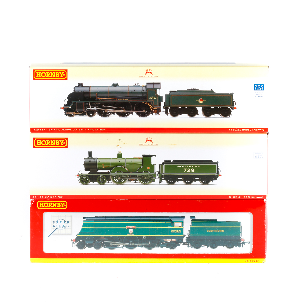 3 Hornby OO gauge tender locomotives. A SR Class T9 Greyhound 4-4-0, 729 (R2711). A BR Class N15 4-
