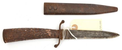 A WWI German trench knife, SE blade 5¼”, all steel hilt, with S shaped bud finial crossguard,