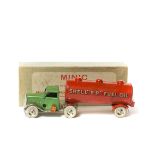 Tri-ang Minic articulated Shell BP tanker (31M). An early issue 2nd series pre-war example with