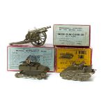 3 Britains. A Mechanised Transport of Britains Army Bren Gun Carrier with crew (1876), complete, but