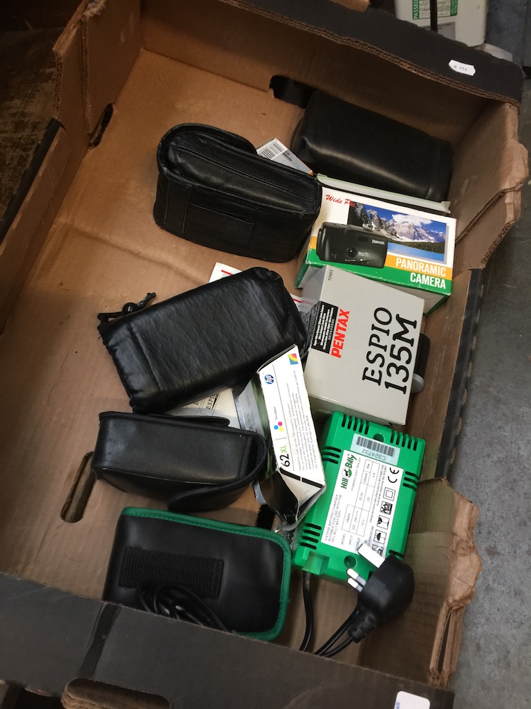 BOX OF CAMERAS & HILL BILLY GOLF BATTERY CHARGER