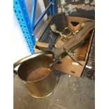 BOX OF BRASSWARE, COAL BUCKET, FIRESIDE IRONS AND TRIVET