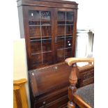 A 1920S OAK BUREAU BOOKCASE W91CM D40CM H200CM