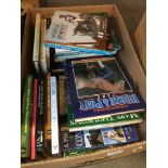 BOX OF BOOKS ON HORSES T3