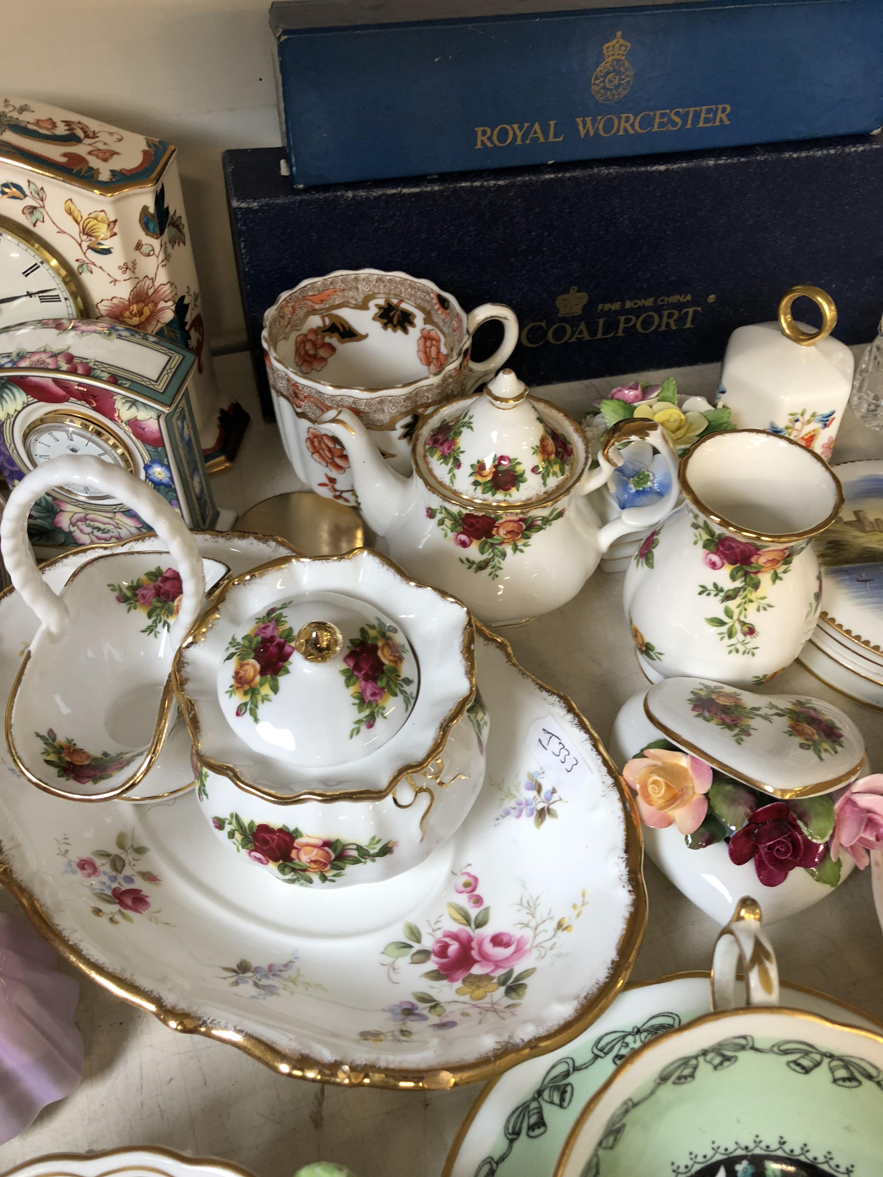 VARIOUS CHINA CUPS ND SAUCERS AND OTHER PORCELAIN - Image 10 of 21