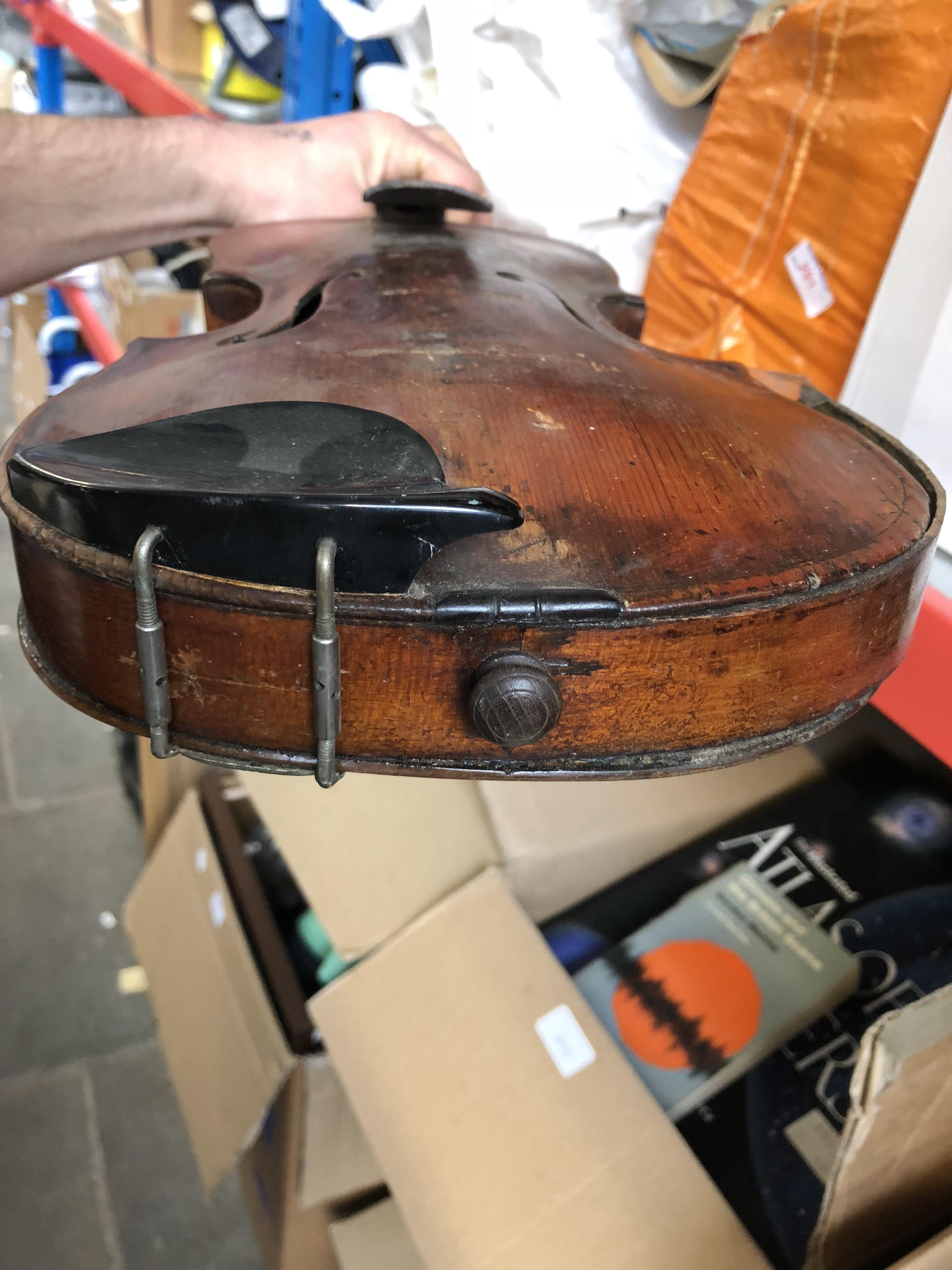 2 VIOLINS WITH WOOD CASES - Bild 10 aus 16