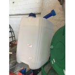 A 25L water carrier