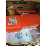 A box containing kitchenware including Pyrex