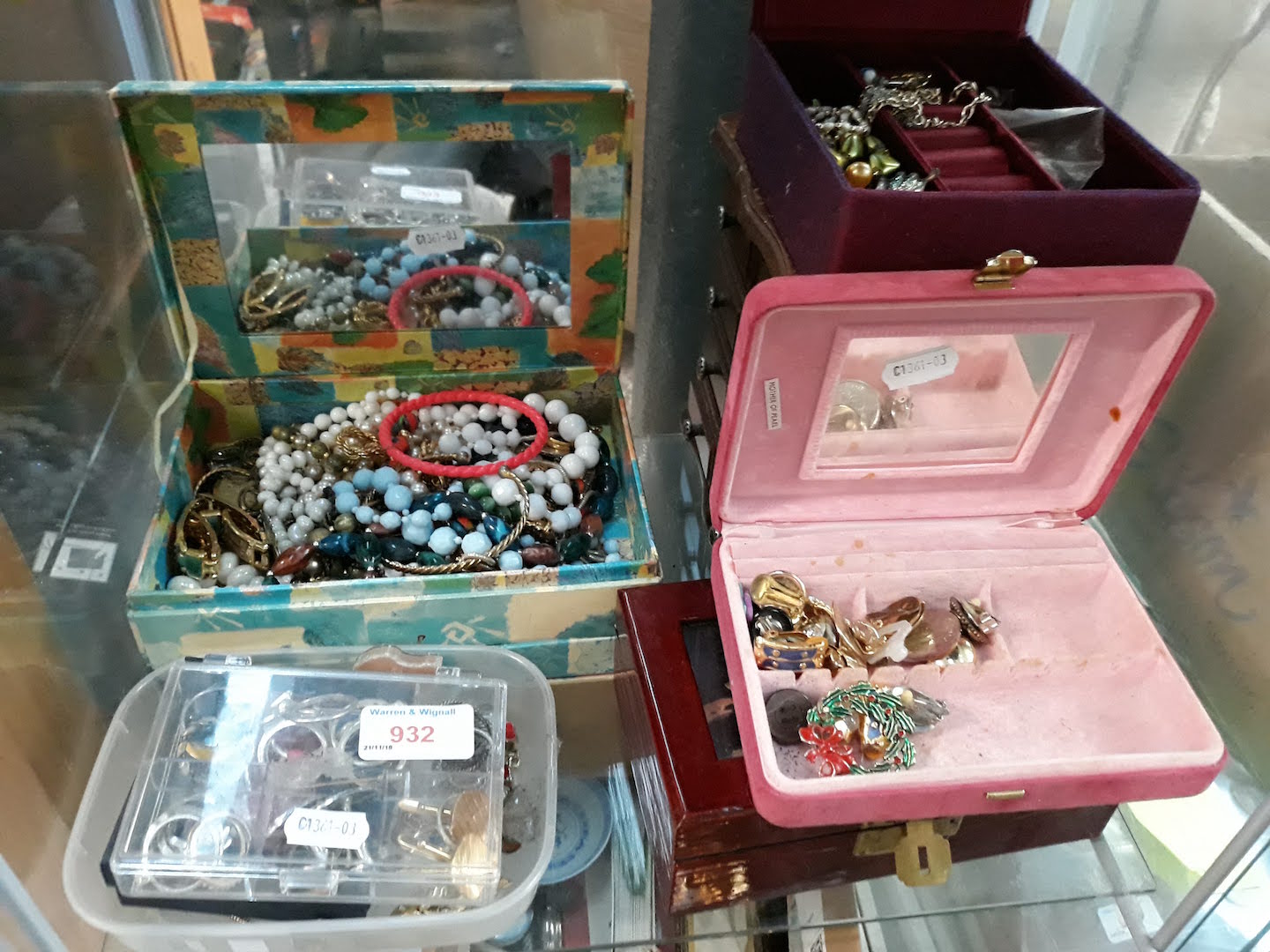 Jewellery boxes and costume jewellery