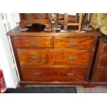 An Edwardian mahogany chest of drawers