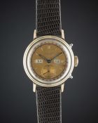 A GENTLEMAN'S STEEL & ROSE GOLD MOVADO TRIPLE CALENDAR WRIST WATCH CIRCA 1940s, RETAILED BY BEYER