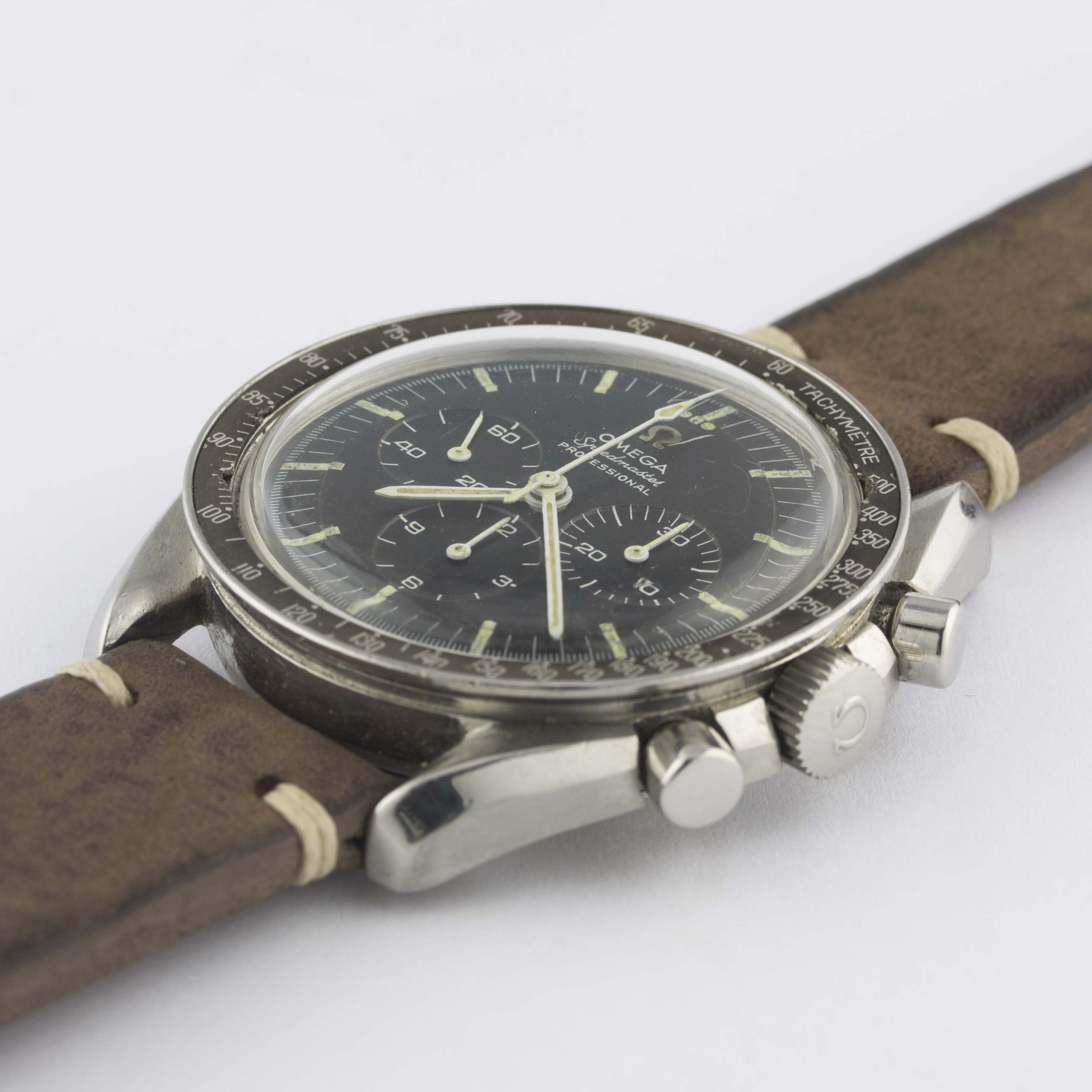 A RARE GENTLEMAN'S STAINLESS STEEL OMEGA SPEEDMASTER PROFESSIONAL "PRE MOON" CHRONOGRAPH WRIST WATCH - Image 4 of 11