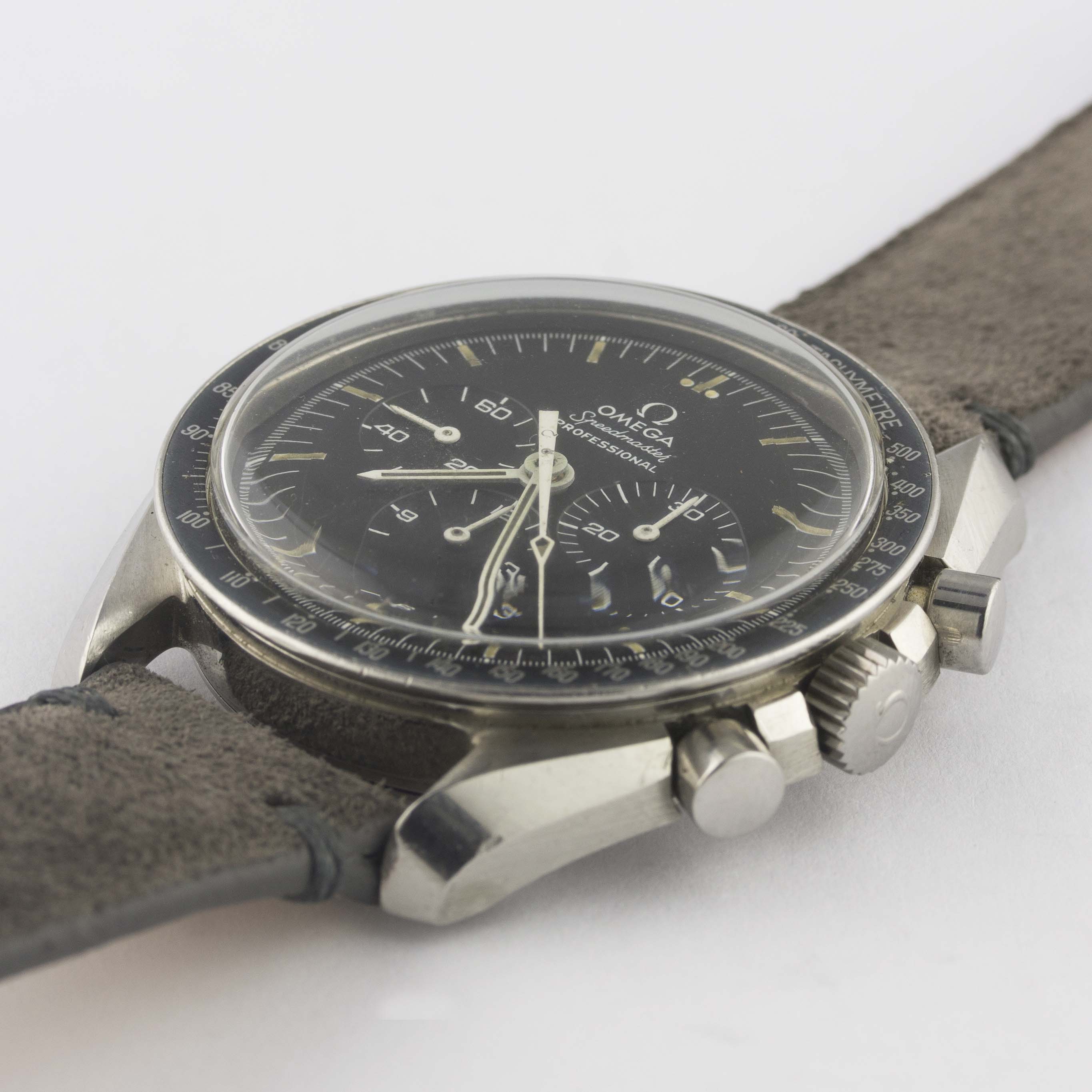 A RARE GENTLEMAN'S STAINLESS STEEL OMEGA SPEEDMASTER PROFESSIONAL CHRONOGRAPH WRIST WATCH DATED - Image 5 of 12