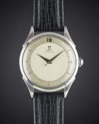 A GENTLEMAN'S STAINLESS STEEL OMEGA AUTOMATIC WRIST WATCH CIRCA 1946, REF. 2421/2 WITH TWO TONE