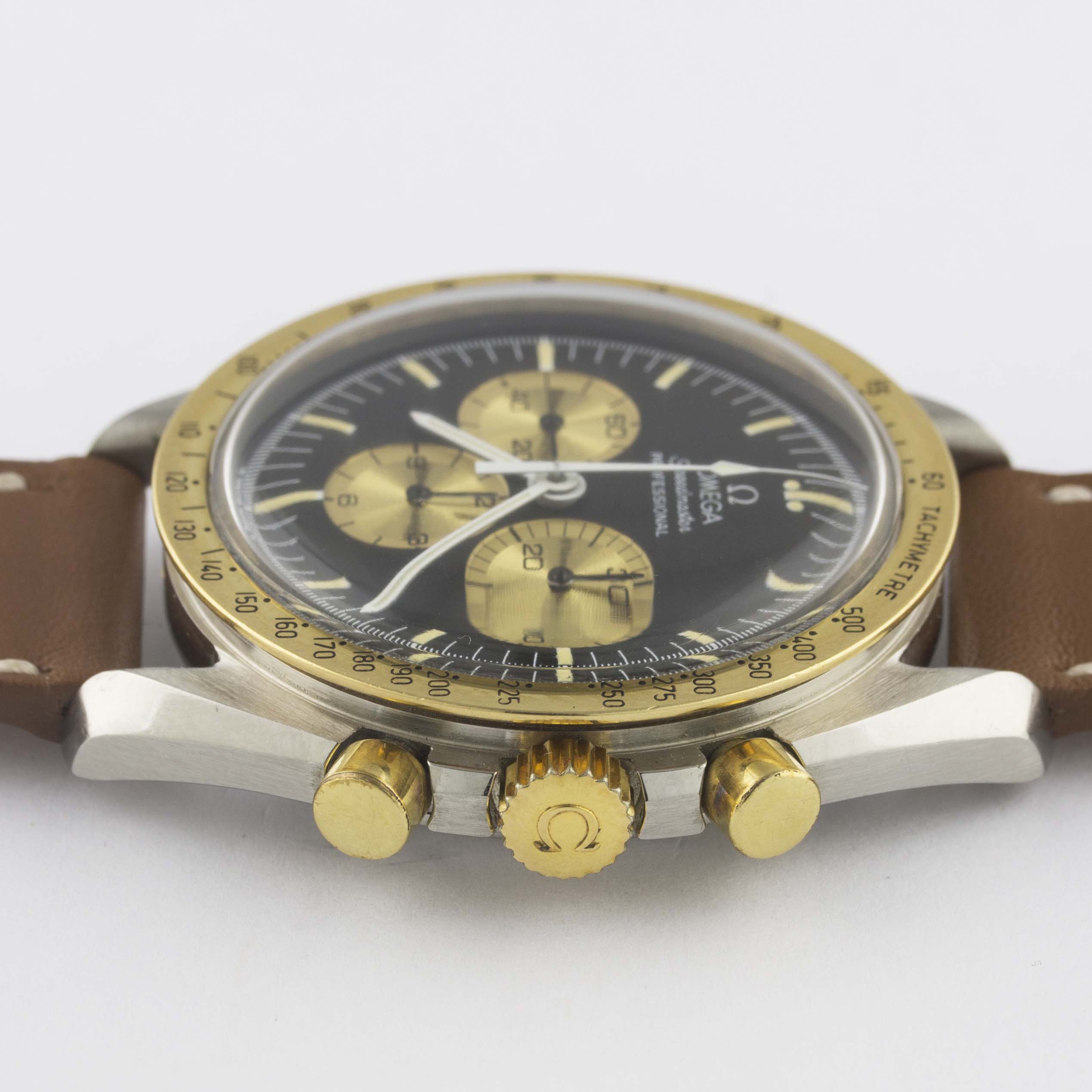 A RARE GENTLEMAN'S STEEL & GOLD OMEGA SPEEDMASTER PROFESSIONAL "LIBERACE" CHRONOGRAPH WRIST WATCH - Image 10 of 11