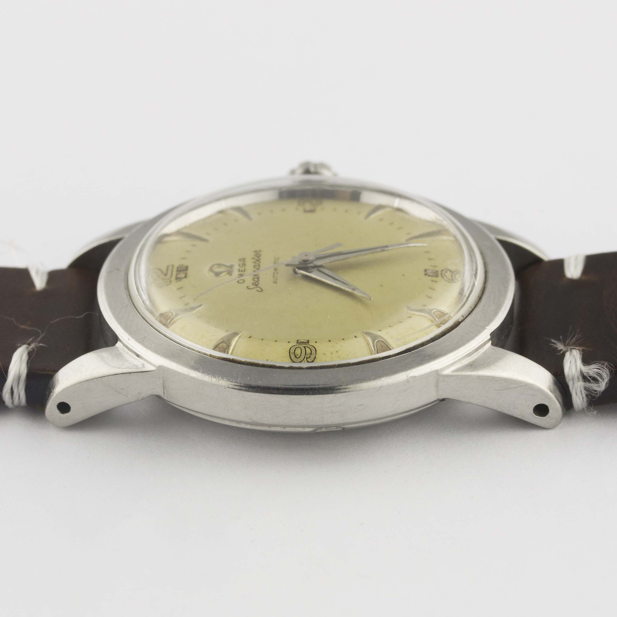 A GENTLEMAN'S STAINLESS STEEL OMEGA SEAMASTER AUTOMATIC WRIST WATCH CIRCA 1951, REF. C2577-2 WITH - Image 10 of 10