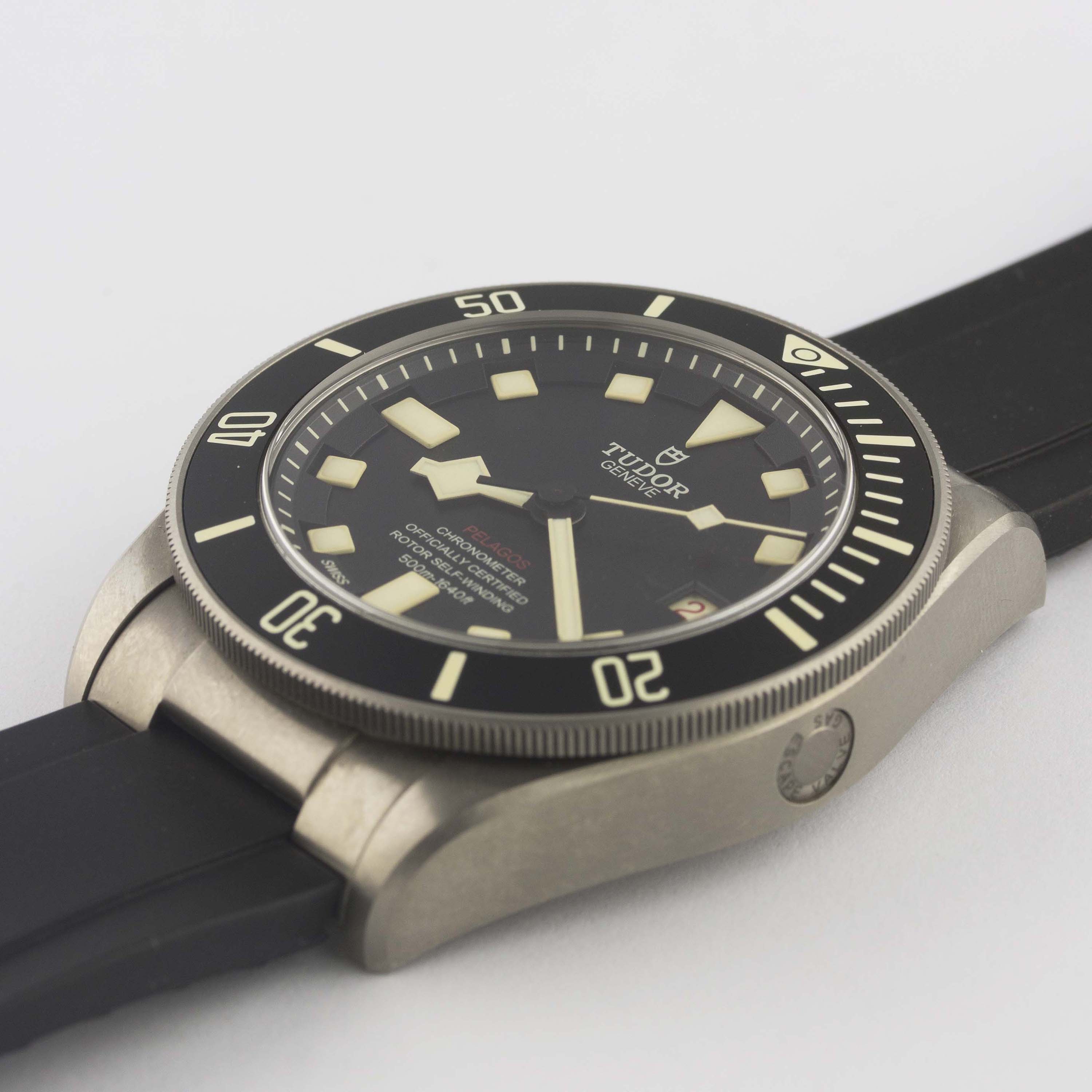 A GENTLEMAN'S TITANIUM TUDOR PELAGOS LHD WRIST WATCH DATED 2017, REF. 25610TNL NUMBERED EDITION, - Image 3 of 8