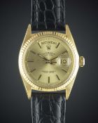 A GENTLEMAN'S 18K SOLID GOLD ROLEX OYSTER PERPETUAL DAY DATE WRIST WATCH CIRCA 1972, REF. 1803