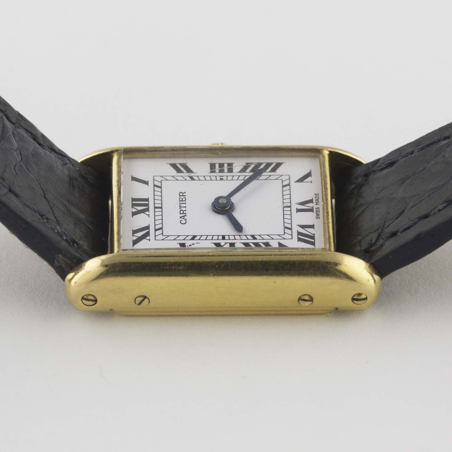 A LADIES 18K SOLID GOLD CARTIER TANK WRIST WATCH CIRCA 1980s Movement: Manual wind, signed - Image 11 of 12