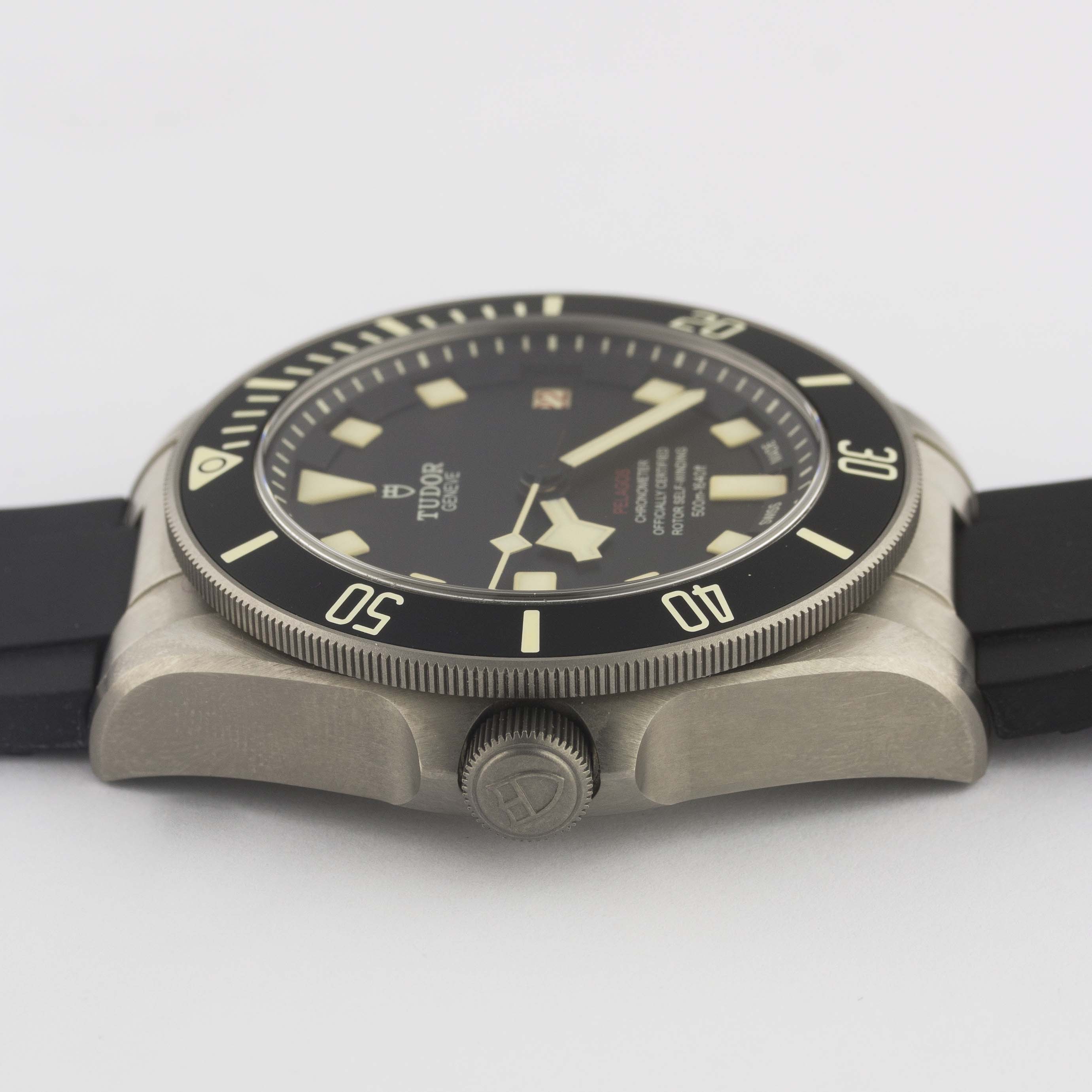 A GENTLEMAN'S TITANIUM TUDOR PELAGOS LHD WRIST WATCH DATED 2017, REF. 25610TNL NUMBERED EDITION, - Image 8 of 8