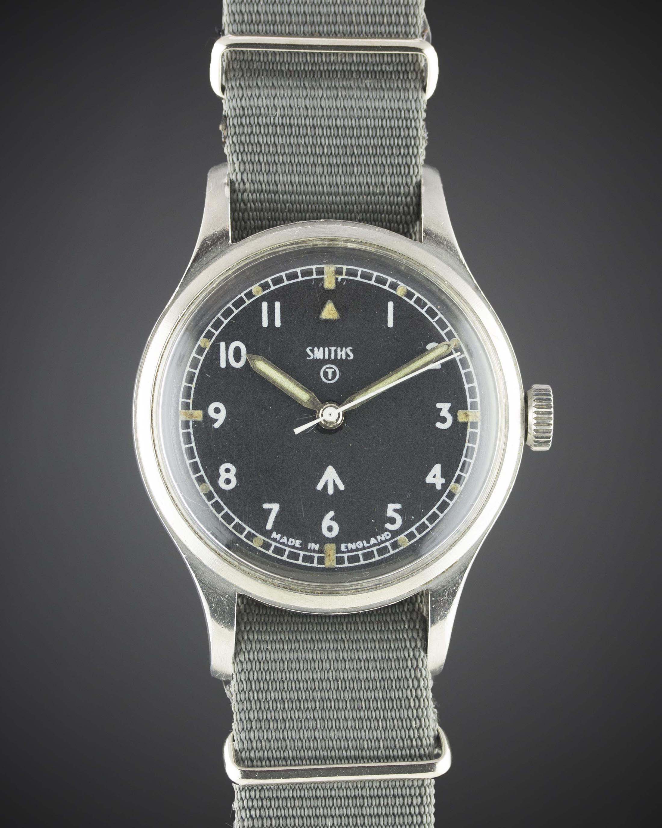 A GENTLEMAN'S STAINLESS STEEL BRITISH MILITARY SMITHS WRIST WATCH DATED 1968 Movement: 17J, manual