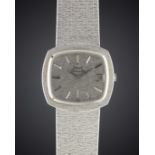 A FINE GENTLEMAN'S SIZE 18K SOLID WHITE GOLD PIAGET AUTOMATIC BRACELET WATCH CIRCA 1970s Movement: