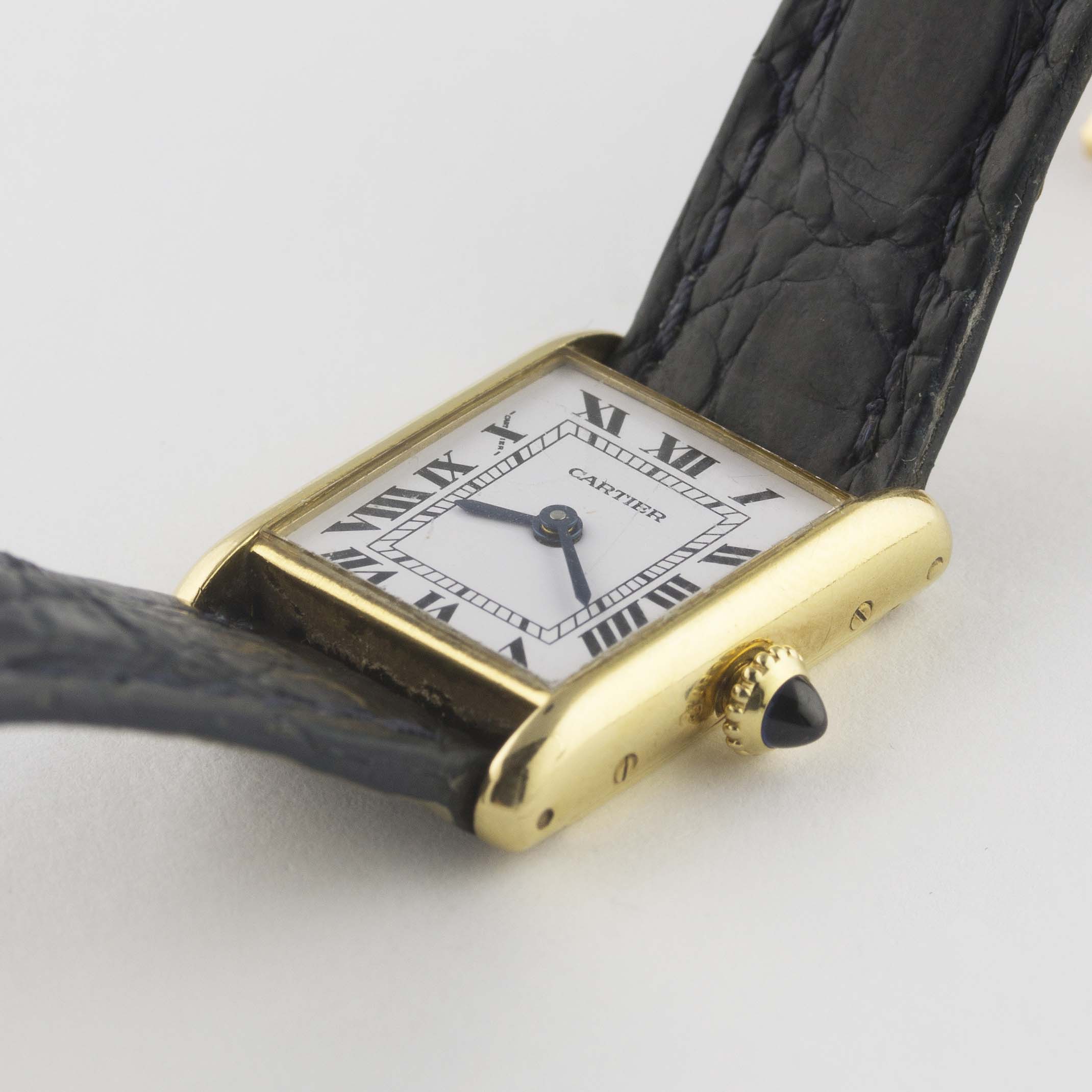 A LADIES 18K SOLID GOLD CARTIER TANK WRIST WATCH CIRCA 1980s Movement: Manual wind, signed - Image 3 of 12