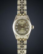 A LADIES 18K SOLID GOLD ROLEX OYSTER PERPETUAL DATEJUST BRACELET WATCH CIRCA 1981, REF. 6719 WITH